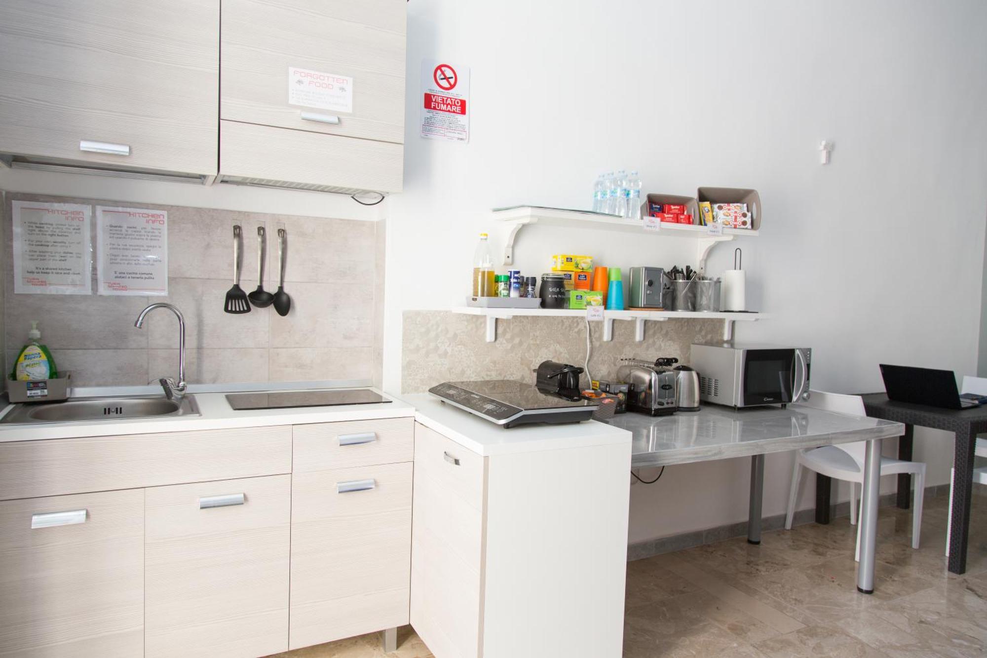 Guest House Turin Metro Young المظهر الخارجي الصورة
